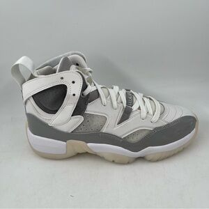 👞 Nike Women’s Air Jordan Jumpman 2 Trey- SZ 7.5 -DR9631-002 Grey White Shoes